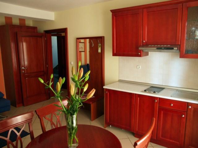 Apartments Vila Kristina Baška Voda Dış mekan fotoğraf